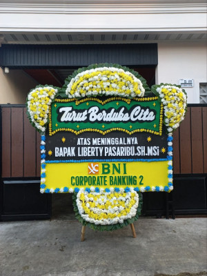 Papan Bunga Duka di Sawang