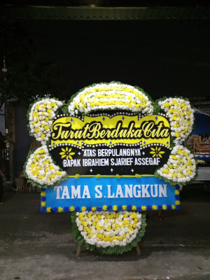 Papan Bunga Duka di Sawang